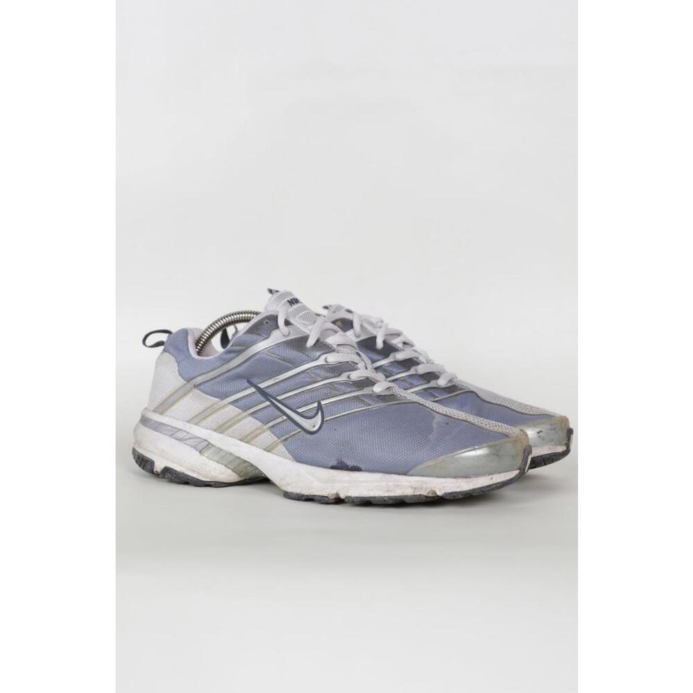 02' Nike Walk Air Max Low-Top Sneakers